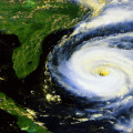 フロリダ半島を直撃するハリケーン